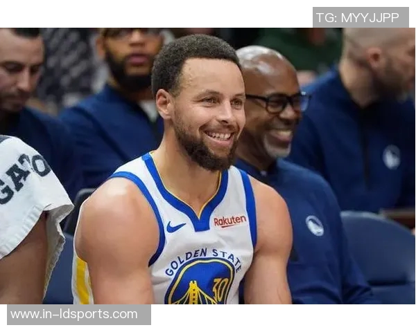 科尔表示球队将考虑在赛季后半段适时安排库里轮休以保护健康 科尔表示球队将考虑在赛季后半段适时安排库里轮休以保护健康